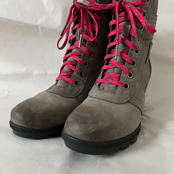 Sorel Lexie Wedge Boot EUC 10.5 - Picture 3 of 7